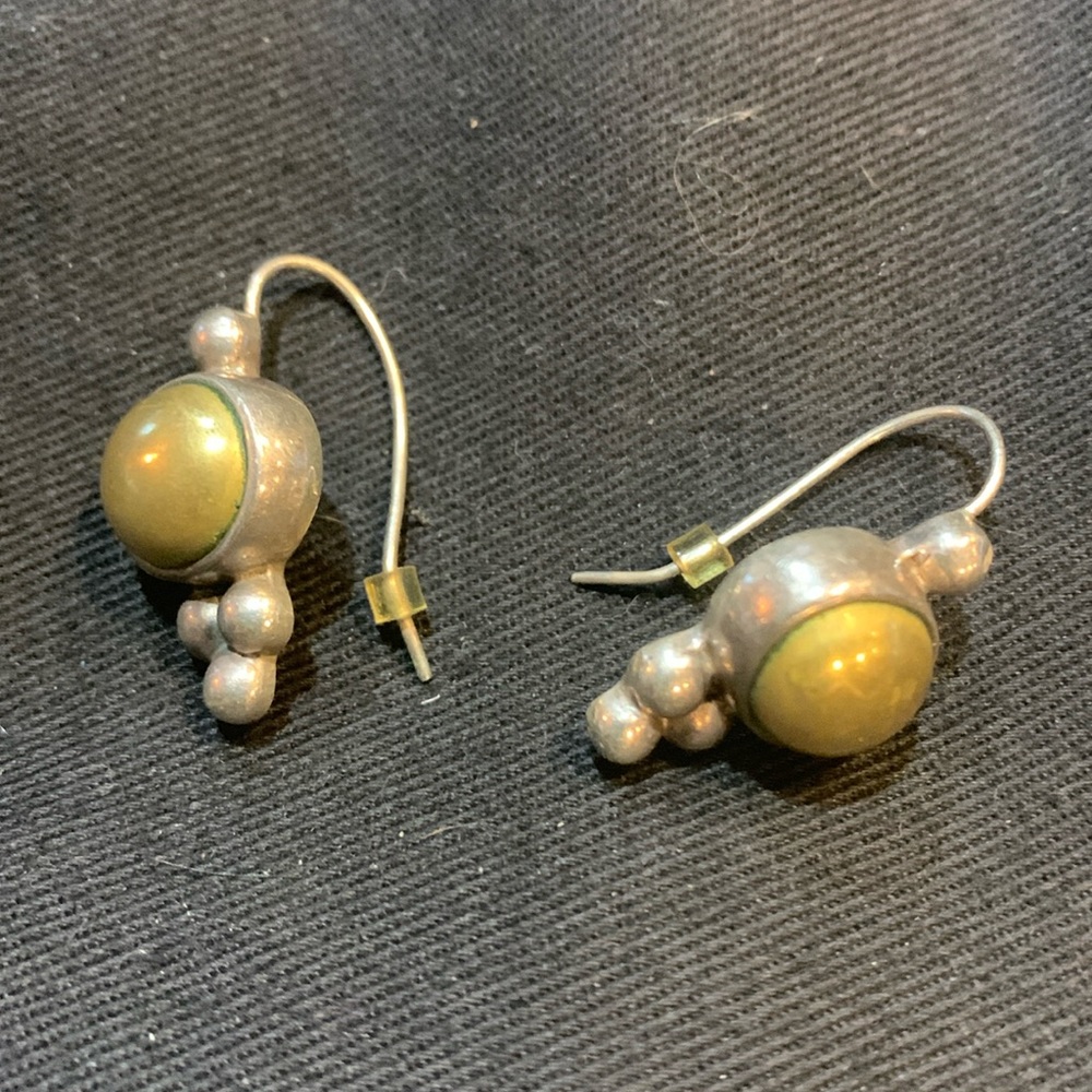 Silpada 925 silver earrings. Silver and gold colored.